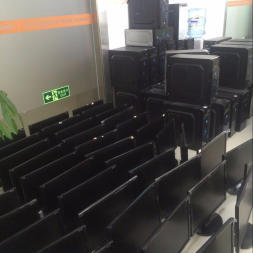 龍崗興隆舊貨回收工廠一切設備辦公用品沙發冰箱電腦等