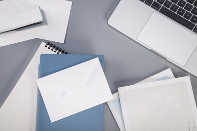 藍(lán)色扁平風(fēng)辦公用品采購清單營銷長圖